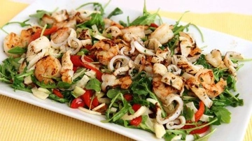 Kalamar Salatası Tarifi ve Malzemeleri